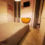 Logis & Restaurant Le Savinien Hotel