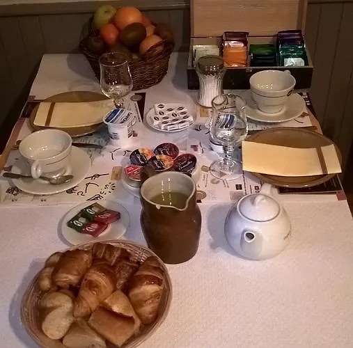 Le Savinien Hotel 2*